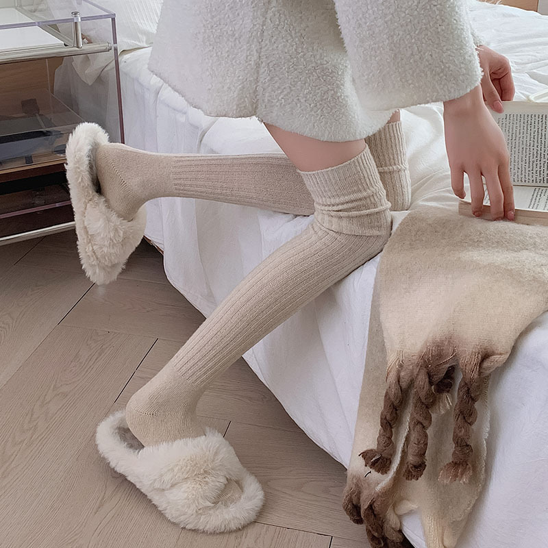Осень-зима 2022, женские чулки – обзор и цена Thermal Sock Wool